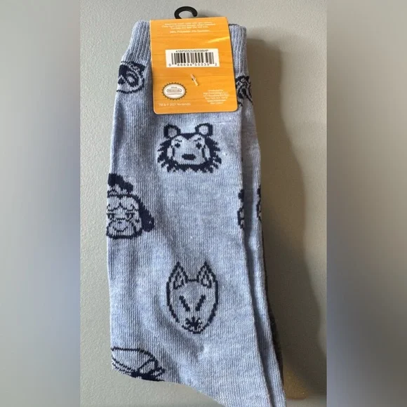 Animal crossing crew 2-pack socks getaway plans - Picture 2 of 2